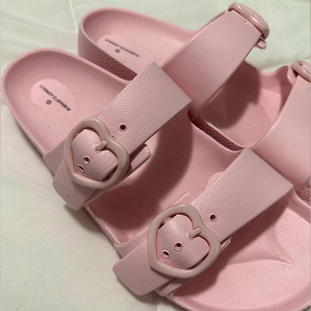 Preppy stoney clover x target sandals